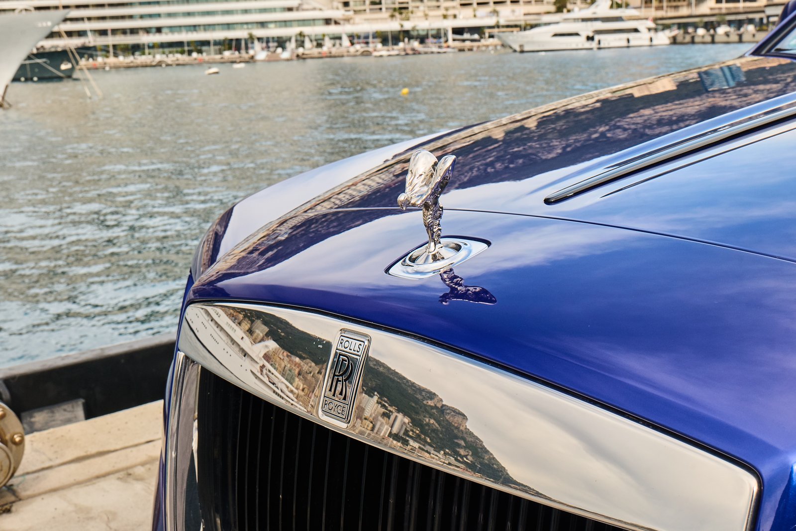 Rolls Royce Dawn — photo 3